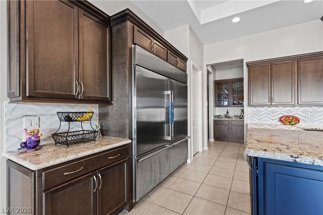 9915 Justin Earl Avenue, Las Vegas, NV 89149