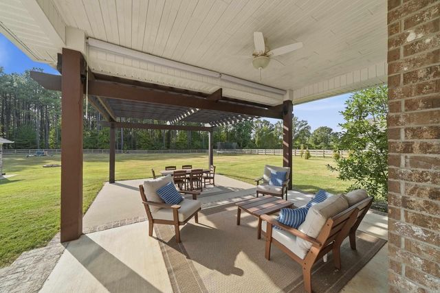 104 Paiger Lane, Greenbrier, AR 72058