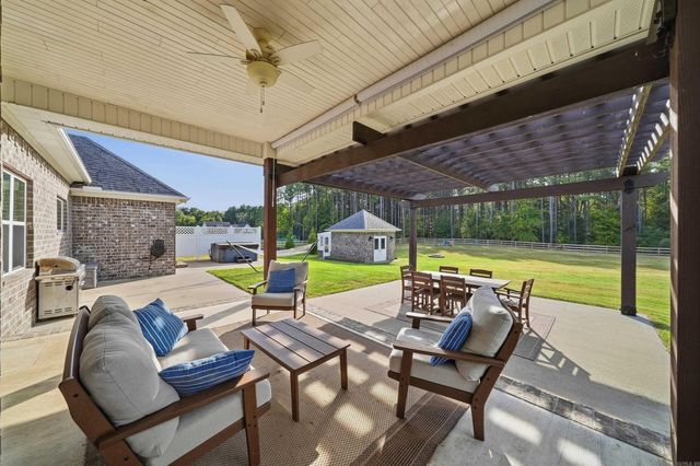104 Paiger Lane, Greenbrier, AR 72058