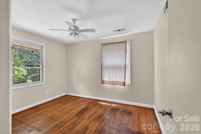 3515 Shamrock Drive, Charlotte, NC 28215