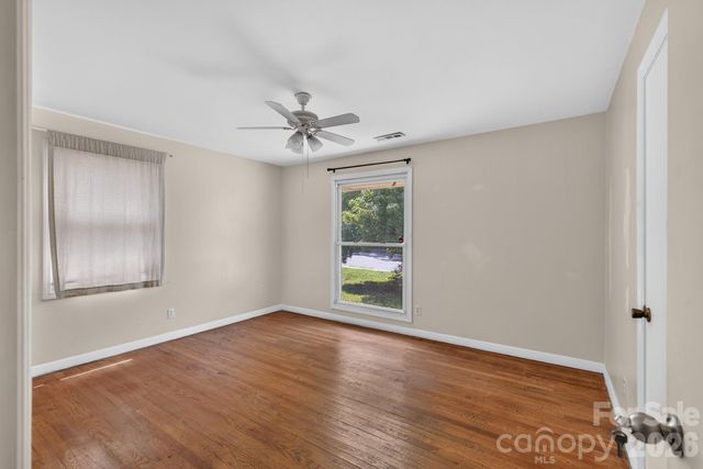 3515 Shamrock Drive, Charlotte, NC 28215