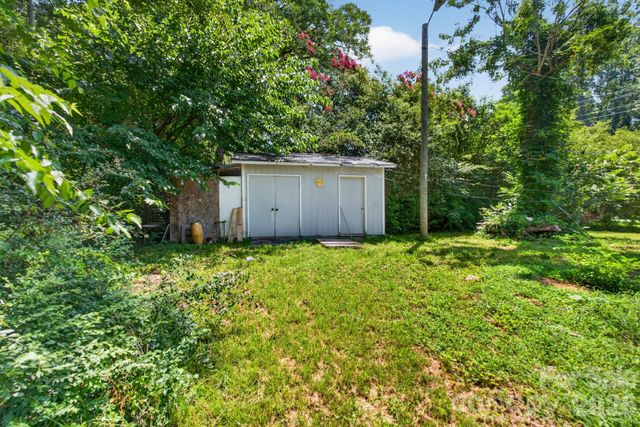 3515 Shamrock Drive, Charlotte, NC 28215