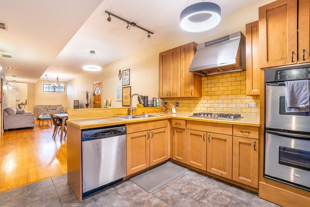 2719 W Pope John Paul II Drive, Chicago, IL 60632