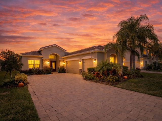 31176 CHESAPEAKE BAY DRIVE, Wesley Chapel, FL 33543