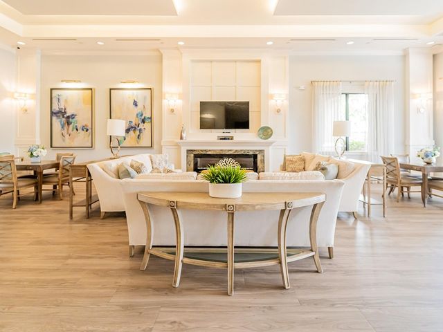 31176 CHESAPEAKE BAY DRIVE, Wesley Chapel, FL 33543