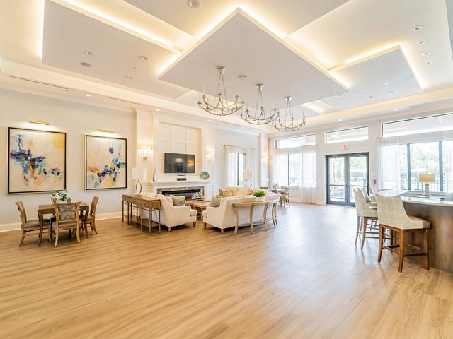 31176 CHESAPEAKE BAY DRIVE, Wesley Chapel, FL 33543