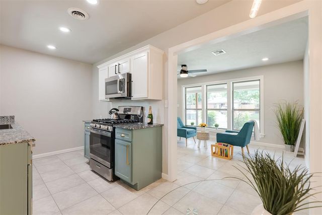 2749 SW 46 Place, Oklahoma City, OK 73119