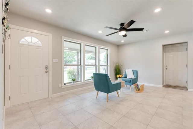 2749 SW 46 Place, Oklahoma City, OK 73119