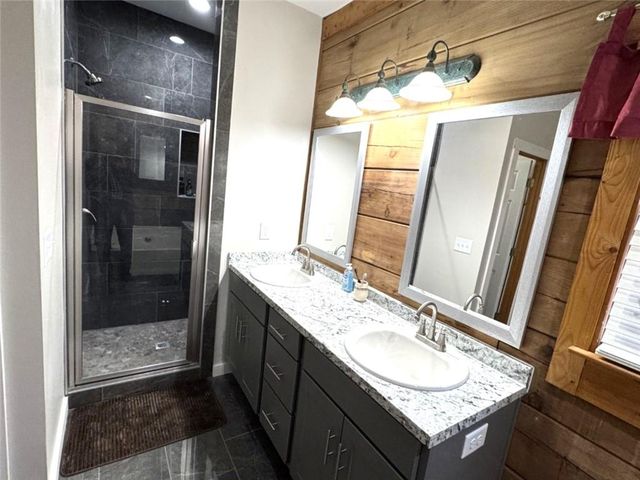 9150 W Banks Mill Road, Winston, GA 30187