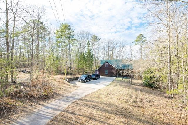 9150 W Banks Mill Road, Winston, GA 30187