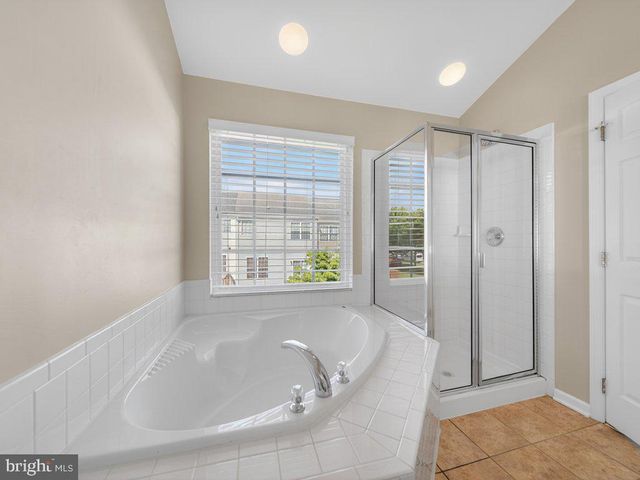 17507 CAJUN CT, Dumfries, VA 22025
