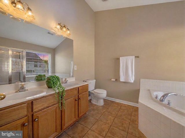 17507 CAJUN CT, Dumfries, VA 22025