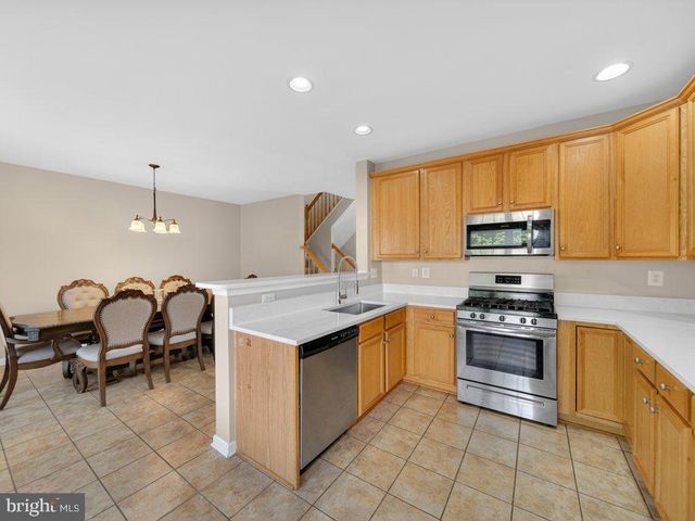 17507 CAJUN CT, Dumfries, VA 22025