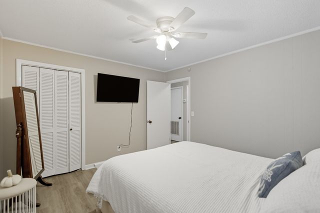200 Hill St, Estill Springs, TN 37330