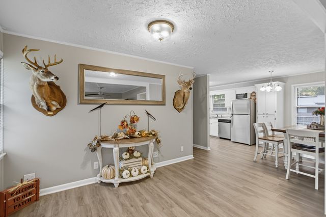 200 Hill St, Estill Springs, TN 37330