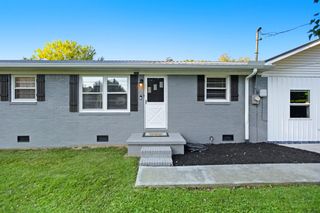 200 Hill St, Estill Springs, TN 37330