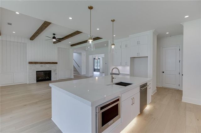 2969 N Bogan Road NE, Buford, GA 30519
