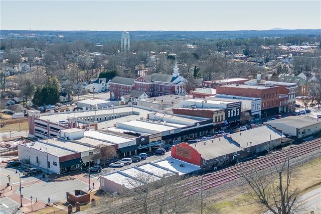 2969 N Bogan Road NE, Buford, GA 30519