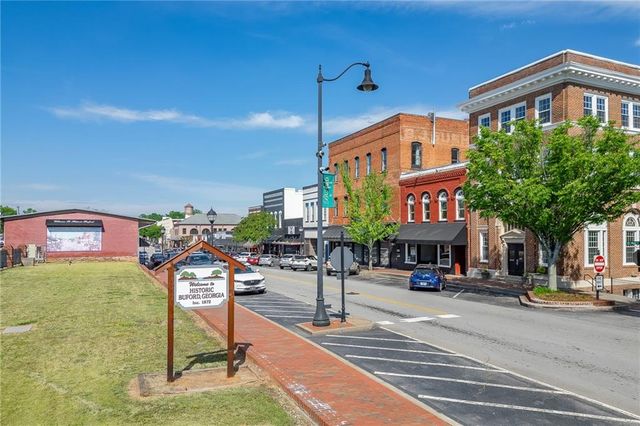2969 N Bogan Road NE, Buford, GA 30519