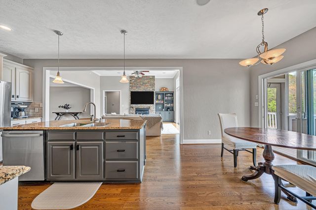 105 Inlet DR, Wirtz, VA 24184