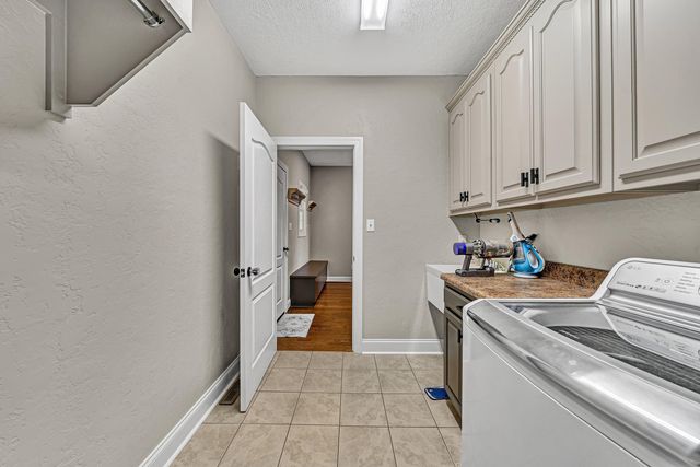 105 Inlet DR, Wirtz, VA 24184
