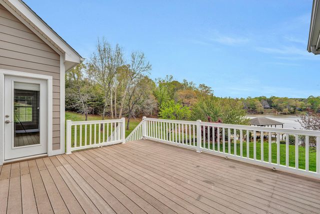 105 Inlet DR, Wirtz, VA 24184