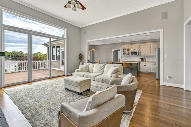105 Inlet DR, Wirtz, VA 24184