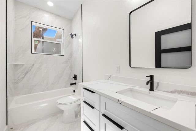 1901 43RD STREET S, St Petersburg, FL 33711