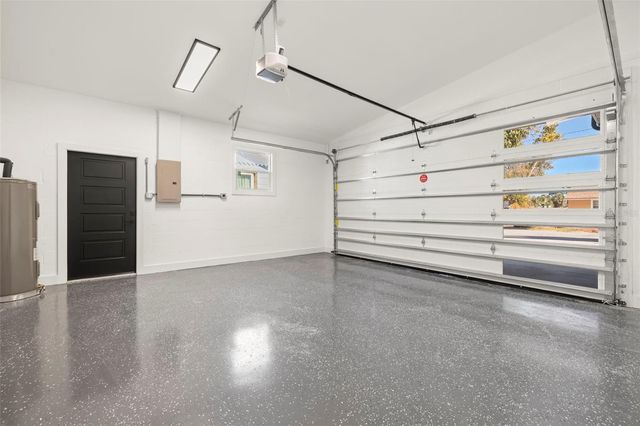 1901 43RD STREET S, St Petersburg, FL 33711