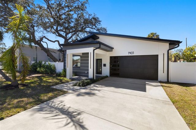 1901 43RD STREET S, St Petersburg, FL 33711