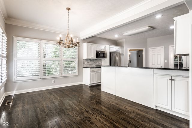 7821 Timber Run Court, Indianapolis, IN 46256