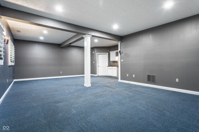 7821 Timber Run Court, Indianapolis, IN 46256