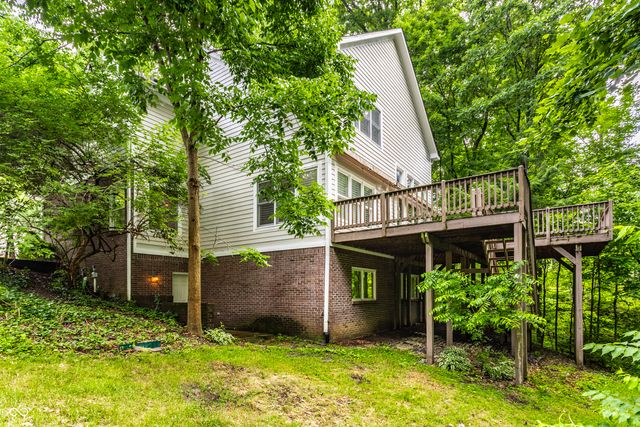 7821 Timber Run Court, Indianapolis, IN 46256