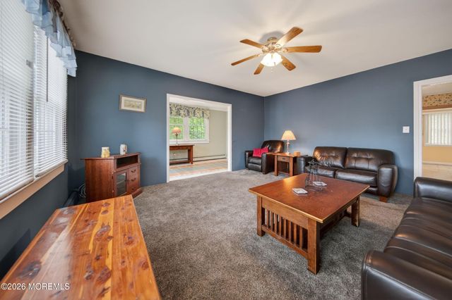 16 Oneida Avenue, Atlantic Highlands, NJ 07716