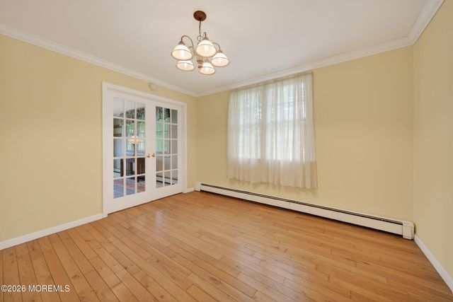 16 Oneida Avenue, Atlantic Highlands, NJ 07716