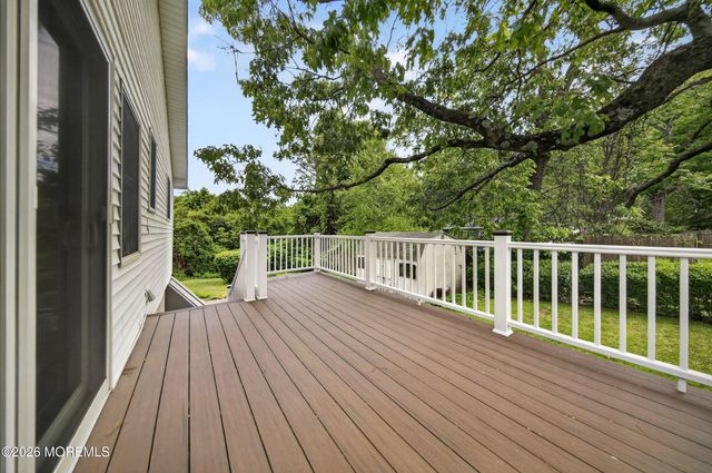 16 Oneida Avenue, Atlantic Highlands, NJ 07716