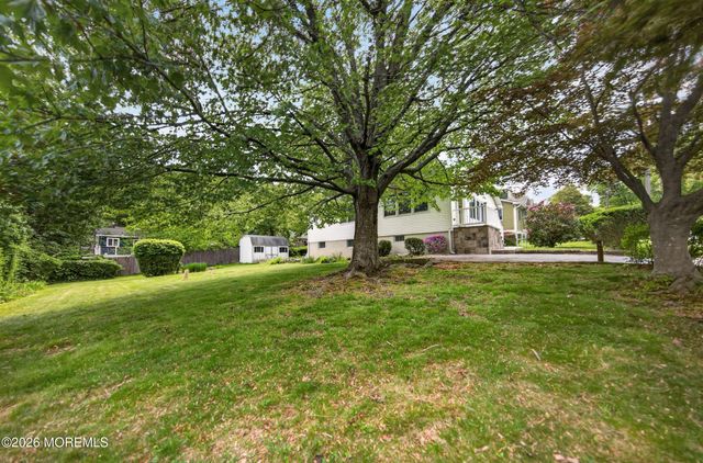 16 Oneida Avenue, Atlantic Highlands, NJ 07716