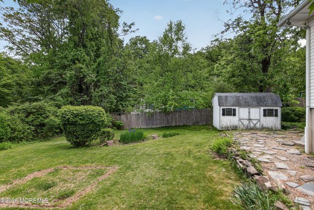 16 Oneida Avenue, Atlantic Highlands, NJ 07716