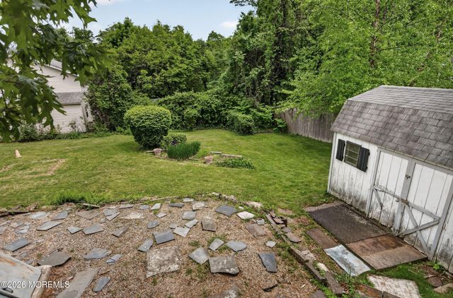 16 Oneida Avenue, Atlantic Highlands, NJ 07716