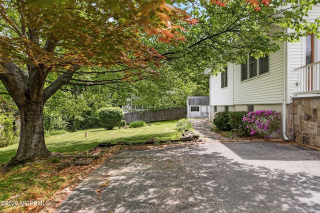 16 Oneida Avenue, Atlantic Highlands, NJ 07716