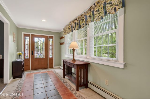 16 Oneida Avenue, Atlantic Highlands, NJ 07716