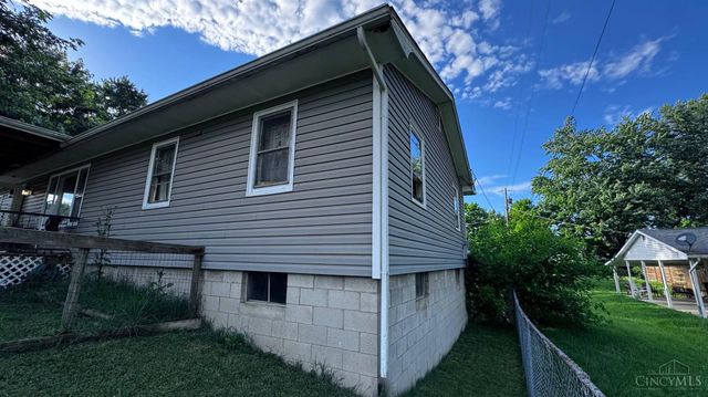 608 Poplar Street, Tiffin Twp, OH 45693