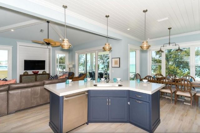 903 GULF DRIVE S, Bradenton Beach, FL 34217