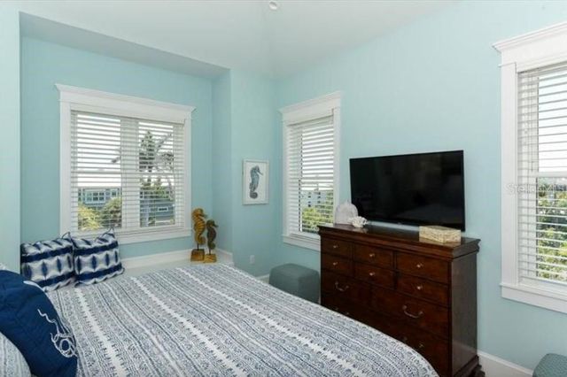 903 GULF DRIVE S, Bradenton Beach, FL 34217