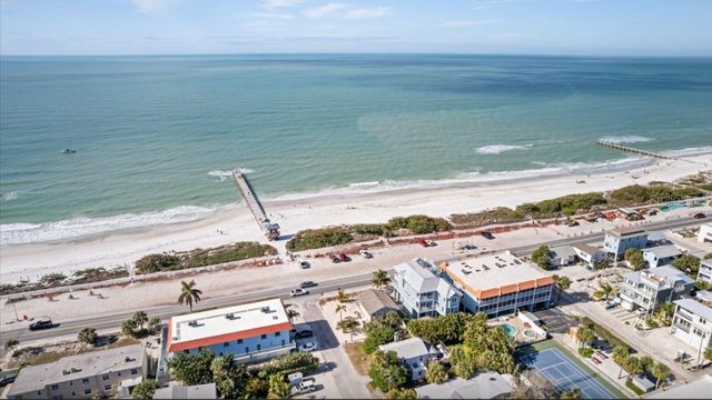 903 GULF DRIVE S, Bradenton Beach, FL 34217