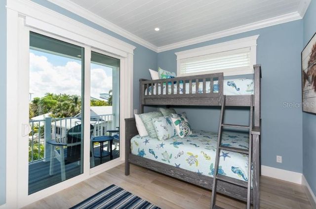 903 GULF DRIVE S, Bradenton Beach, FL 34217