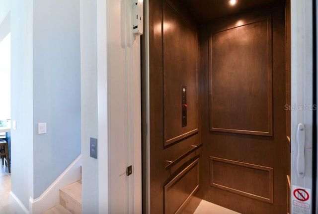 903 GULF DRIVE S, Bradenton Beach, FL 34217