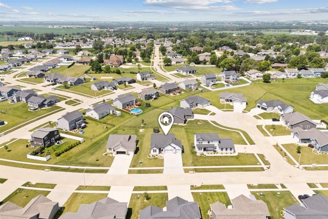 1337 Partridge Lane, Waterloo, IA 50701