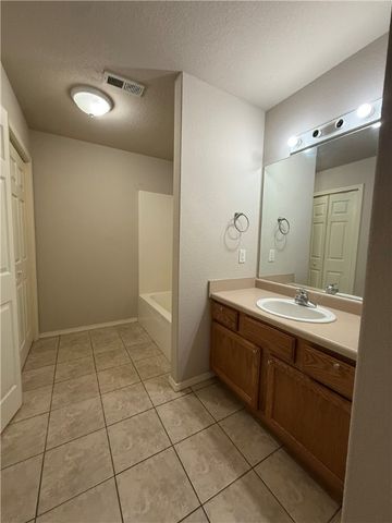 662 Appleridge Drive, Centerton, AR 72719