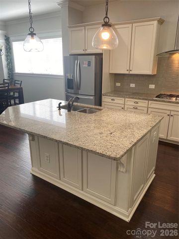 4221 Courtly Lane, Belmont, NC 28012